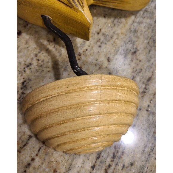 Vintage Painted Carved Perched Bird Wall Hanging Yellow Folk Art About 9" - Picture 9 of 12